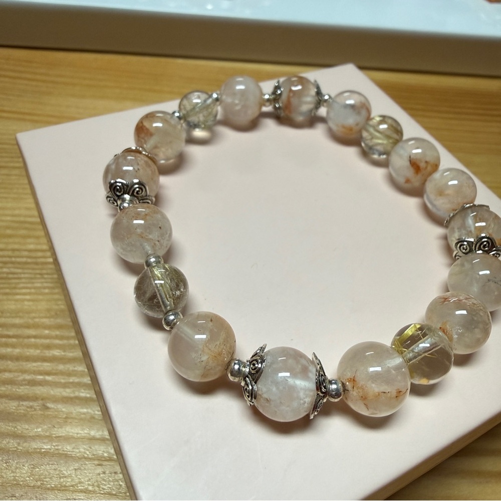 Golden Rutilated Quartz Bracelet - Picture 3 of 3